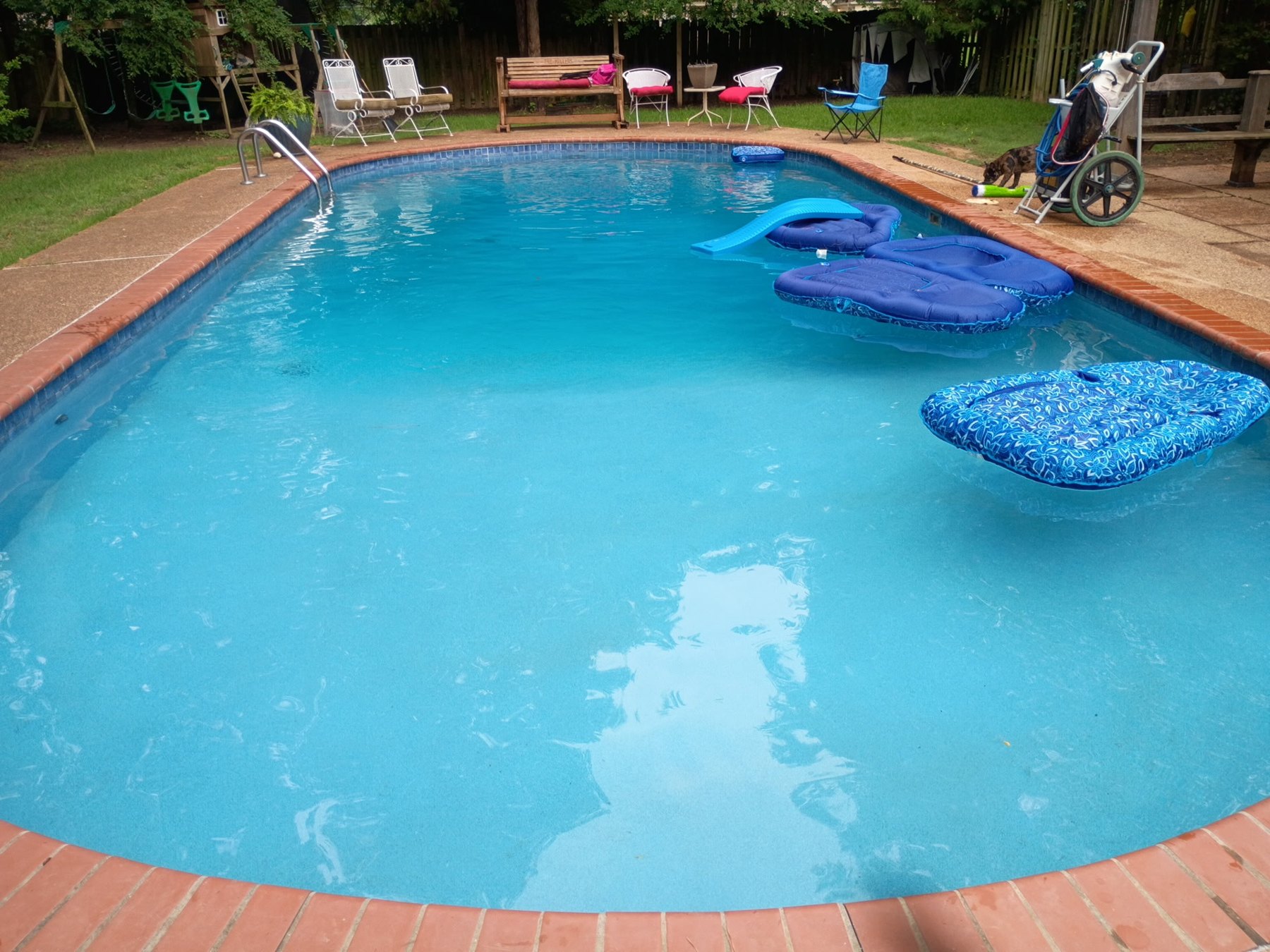 Maintained residential swimming pool